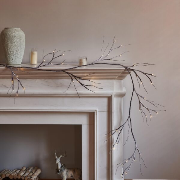 Lighted Snowy Garland 6FT 48L