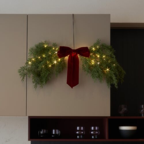 Lighted Christmas Swag 32IN 60L